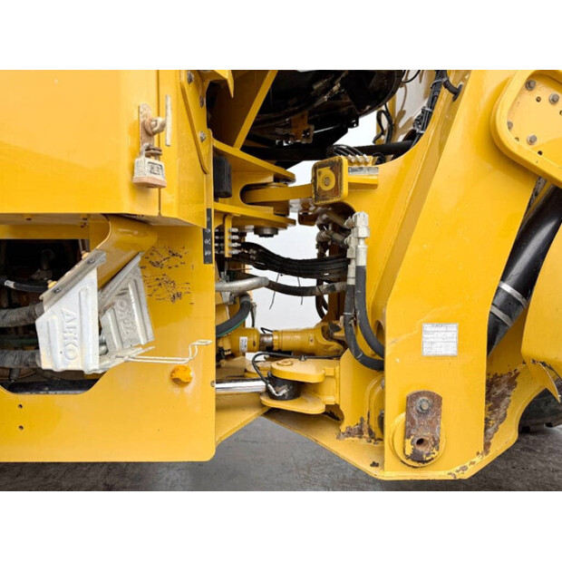 2013 Caterpillar 938K-43944387