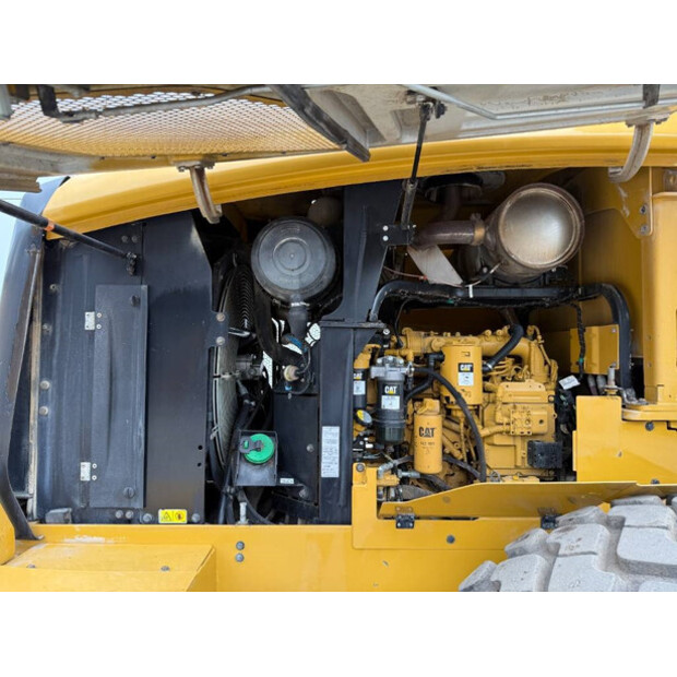 2013 Caterpillar 938K-43944399