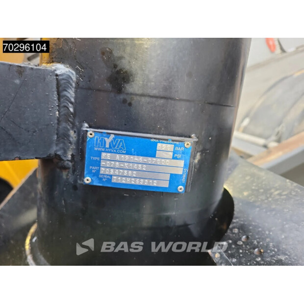 2015 فولفو FMX 460-43944463