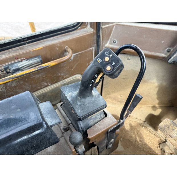 1992 كاتربيلر 988F-43944500