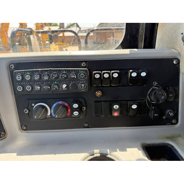 2018 Caterpillar 990K-43944549