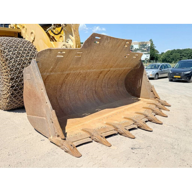 2018 Caterpillar 990K-43944551