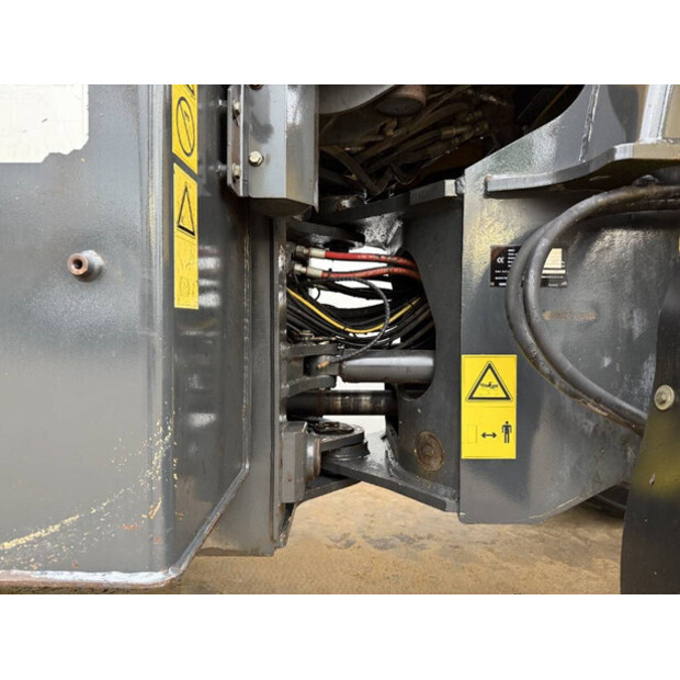 2008 Komatsu WA250-5H-43944592