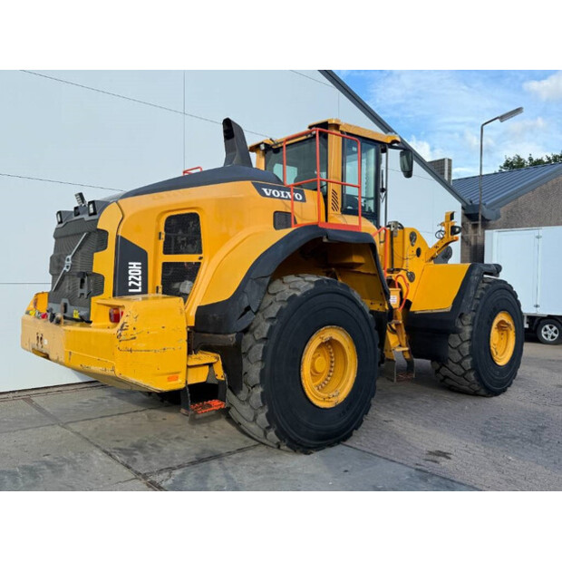 2017 Volvo L220H-43944606