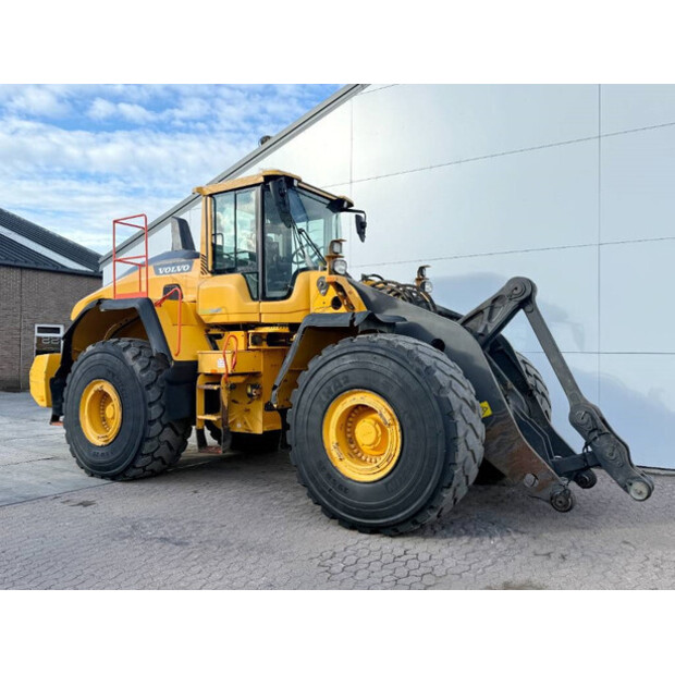 2017 Volvo L220H-43944608