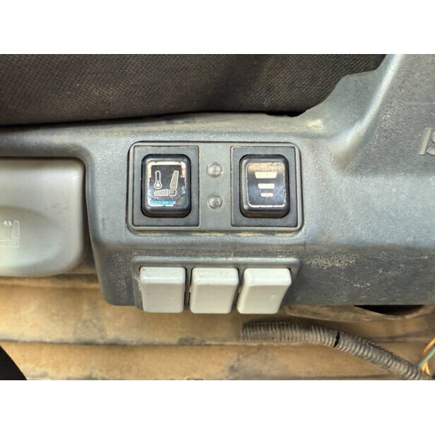 2017 Volvo L220H-43944616