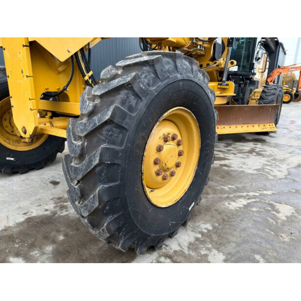 2011 Caterpillar 140M-43944702