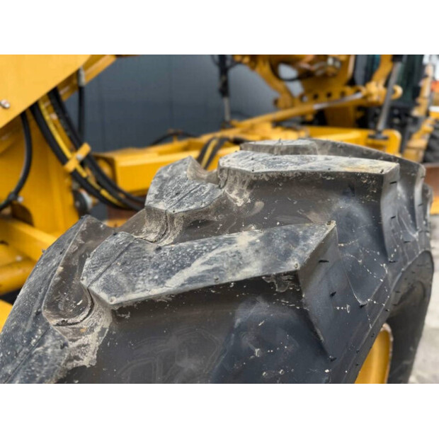 2011 Caterpillar 140M-43944703