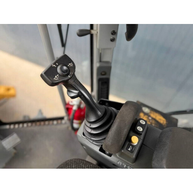 2011 Caterpillar 140M-43944711