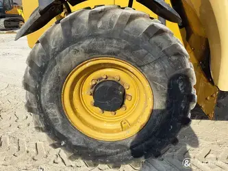 2016-caterpillar-th417c-gc-1380143-43945173