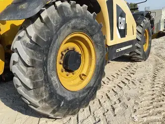 2016-caterpillar-th417c-gc-1380143-43945176