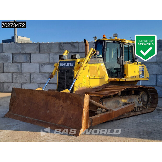 2018 Komatsu D65PX-18-43945676