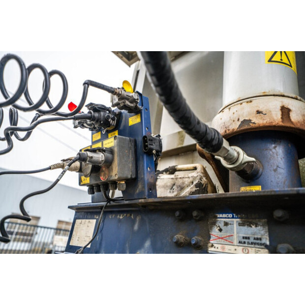 2015 ستاس S300CX-43945859