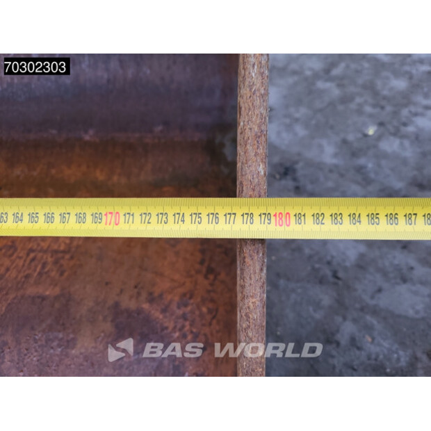 2017 هيتاشى ZX140W-6-43946054