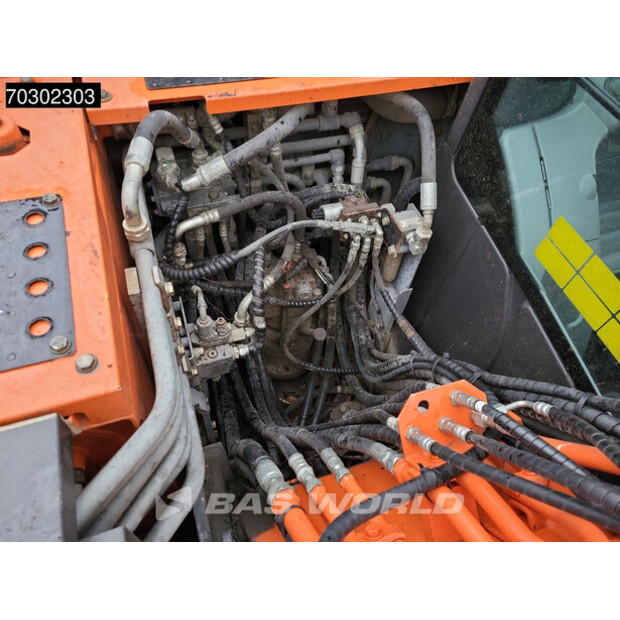 2017 هيتاشى ZX140W-6-43946058