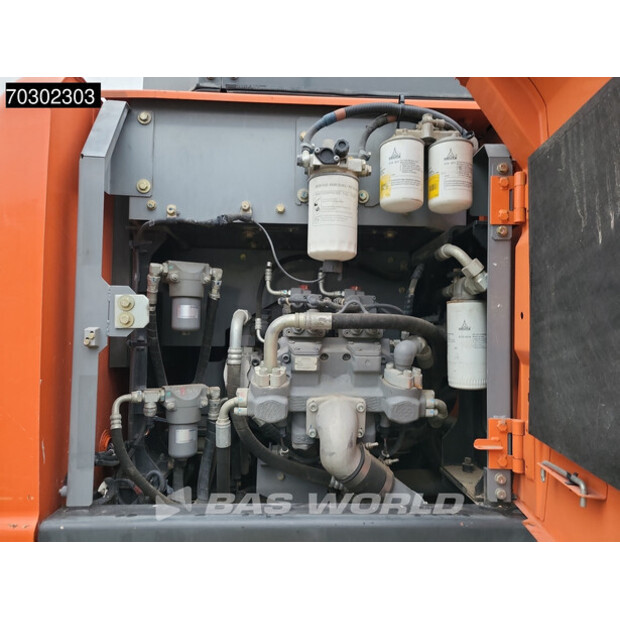 2017 هيتاشى ZX140W-6-43946060