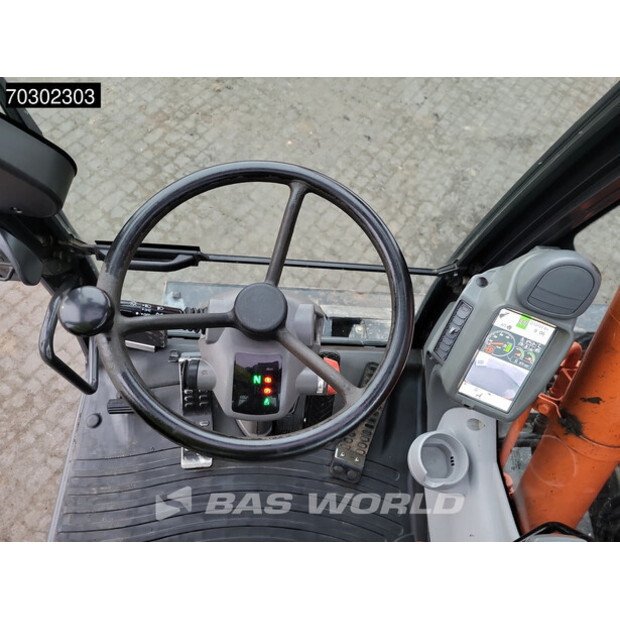 2017 هيتاشى ZX140W-6-43946070