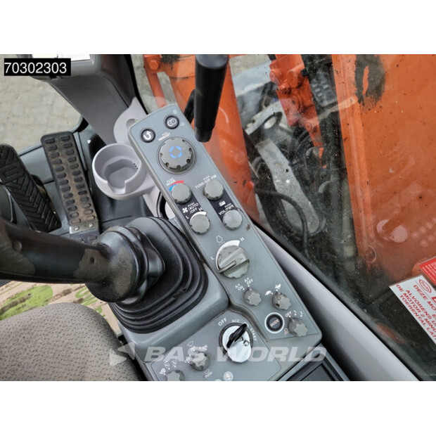 2017 هيتاشى ZX140W-6-43946073