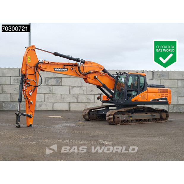 2020 Doosan DX255LC-5-43946084