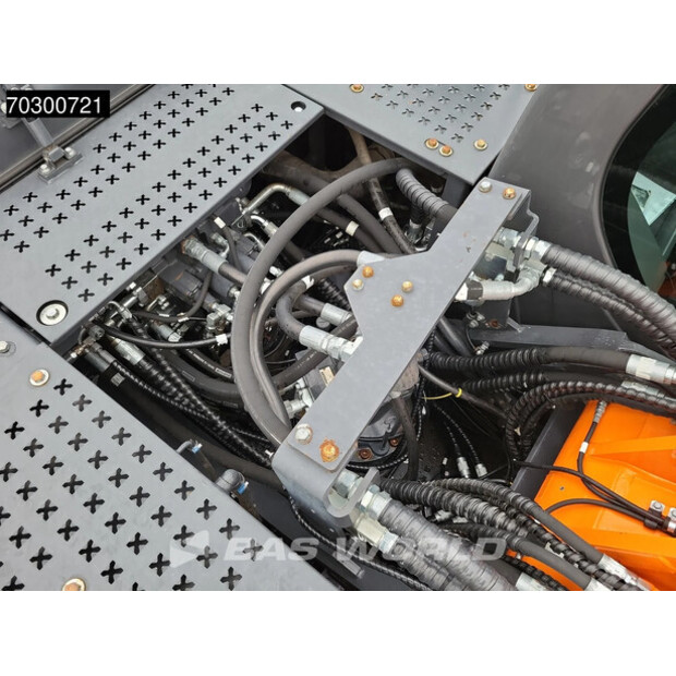 2020 Doosan DX255LC-5-43946101