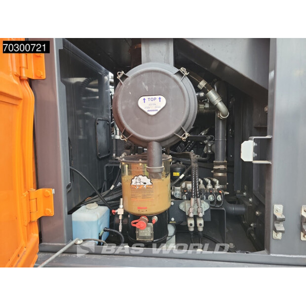 2020 Doosan DX255LC-5-43946105