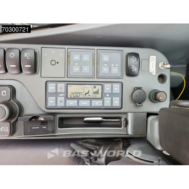 2020 Doosan DX255LC-5-43946118