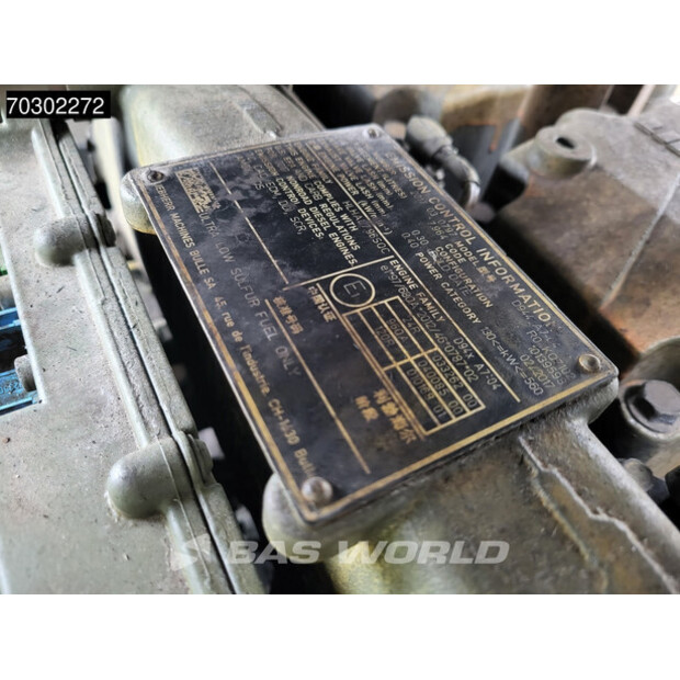 2017 ليبهير L556-43946183