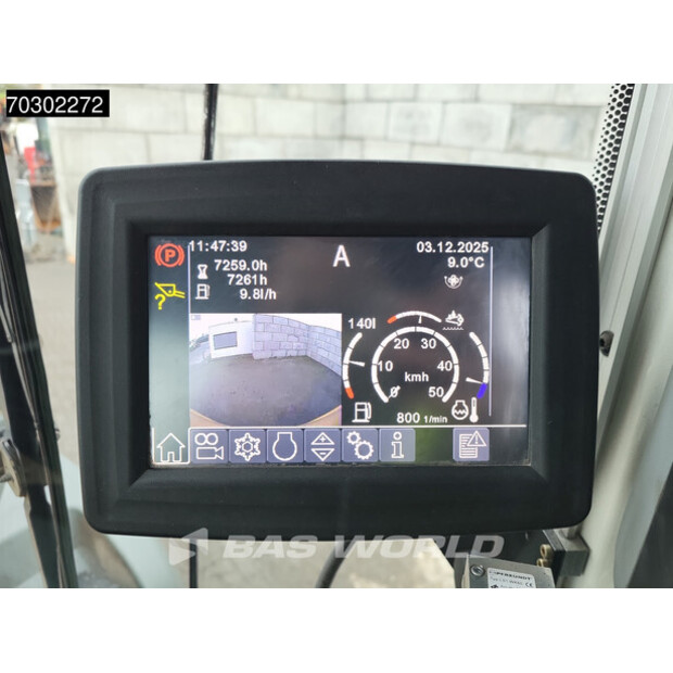 2017 ليبهير L556-43946200