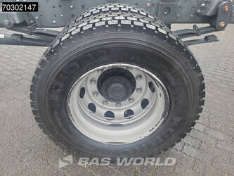 2017-iveco-eurocargo-180e320-1388933-43946423