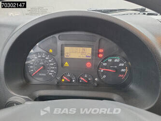 2017-iveco-eurocargo-180e320-1388933-43946429