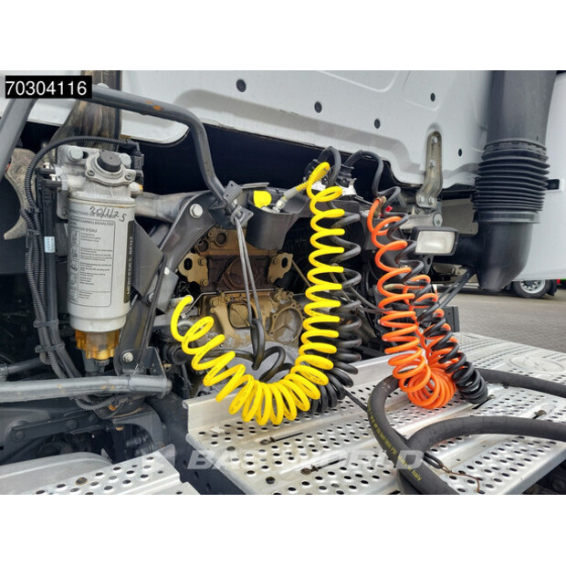 2021 Mercedes-Benz Actros 1945-43946650