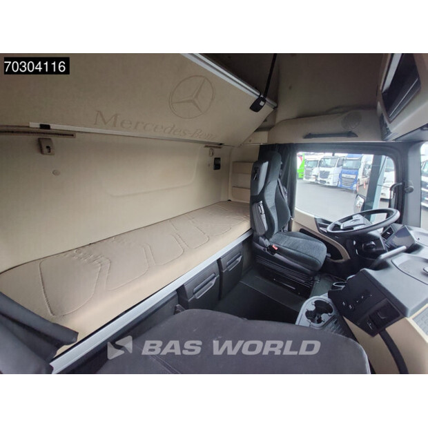 2021 Mercedes-Benz Actros 1945-43946669