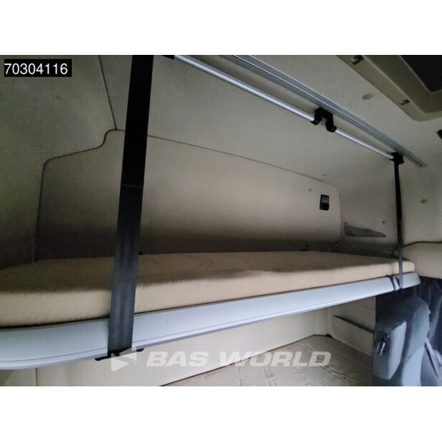 2021 Mercedes-Benz Actros 1945-43946671