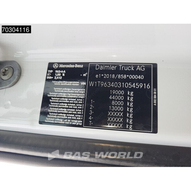 2021 Mercedes-Benz Actros 1945-43946679