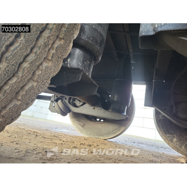 2009 كوجل S24-43946904