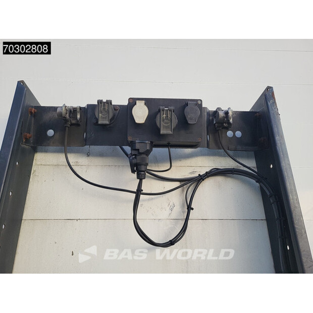 2009 كوجل S24-43946905