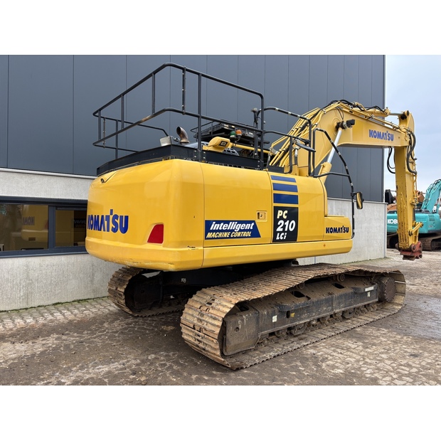 2016 Komatsu PC210LCI-10-43953569