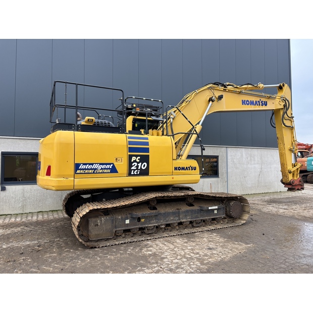 2016 Komatsu PC210LCI-10-43953570