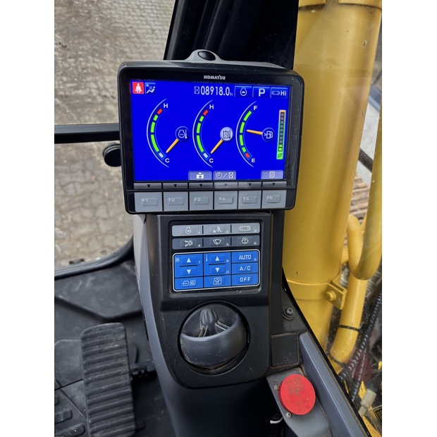 2016 Komatsu PC210LCI-10-43953577