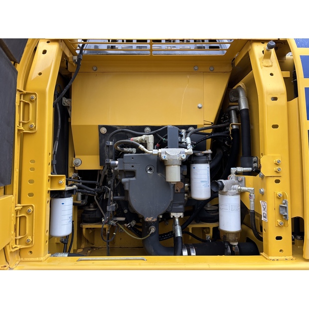 2016 Komatsu PC210LCI-10-43953582