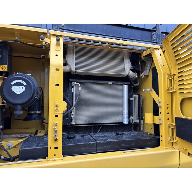 2016 Komatsu PC210LCI-10-43953588