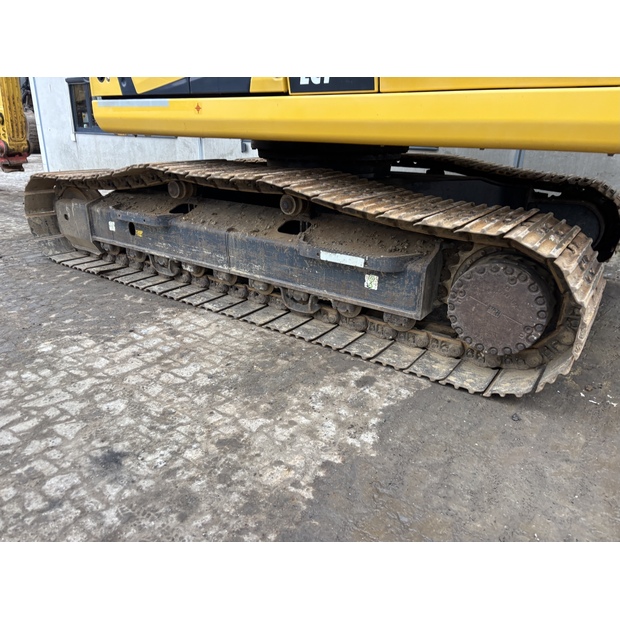 2016 Komatsu PC210LCI-10-43953595