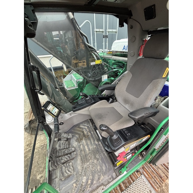 2017 Volvo EC300EL-43953622