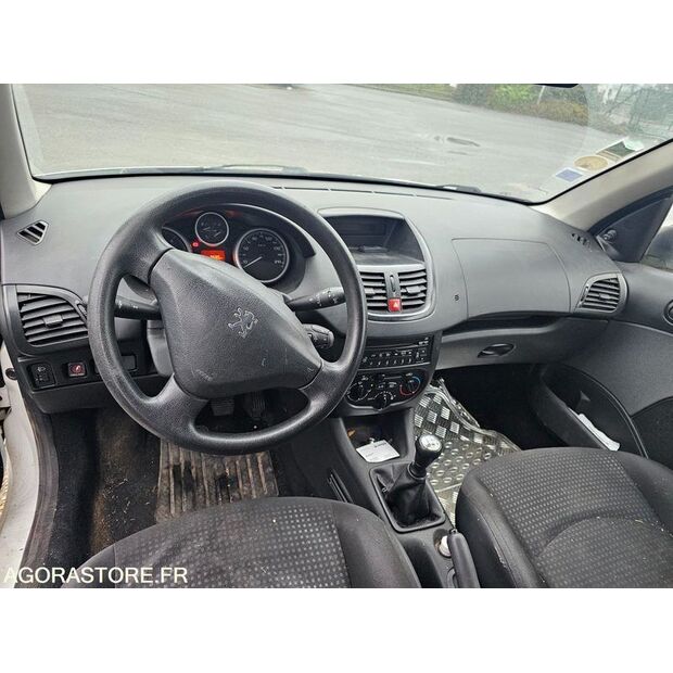 2010 بيجو 206-43960331