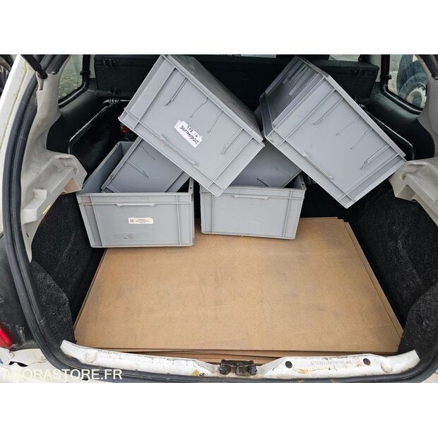 2010 بيجو 206-43960338