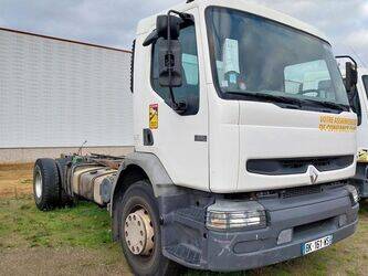 صورة ل شاحنات 2007 رينو PREMIUM