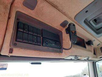 2007-renault-premium-1389111-43961119