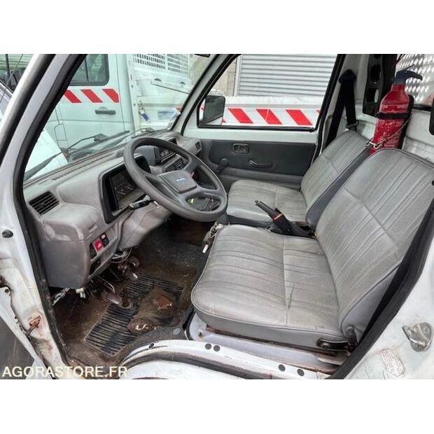 Piaggio Porter-43961423