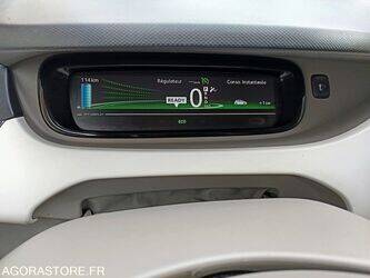 2014-renault-zoe-1389151-43961582