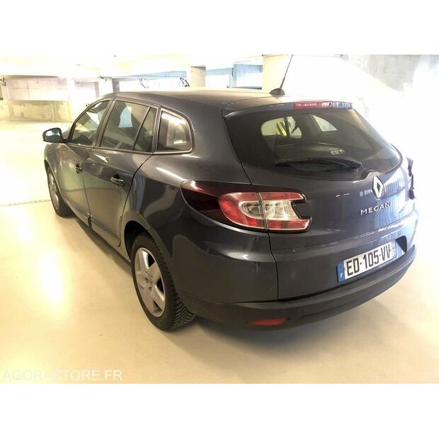 2016 رينو Megane-43961657